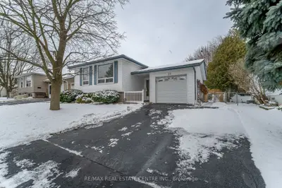 Detached in Cambridge