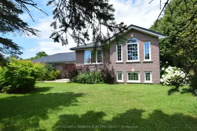 Detached in Quinte West