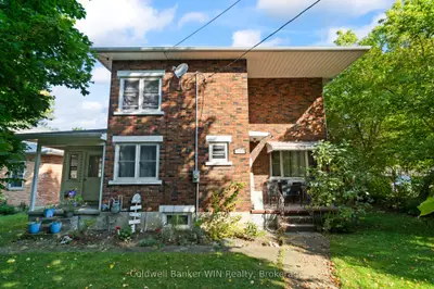 121 Queen Street W, Wellington North, On N0g 2l1