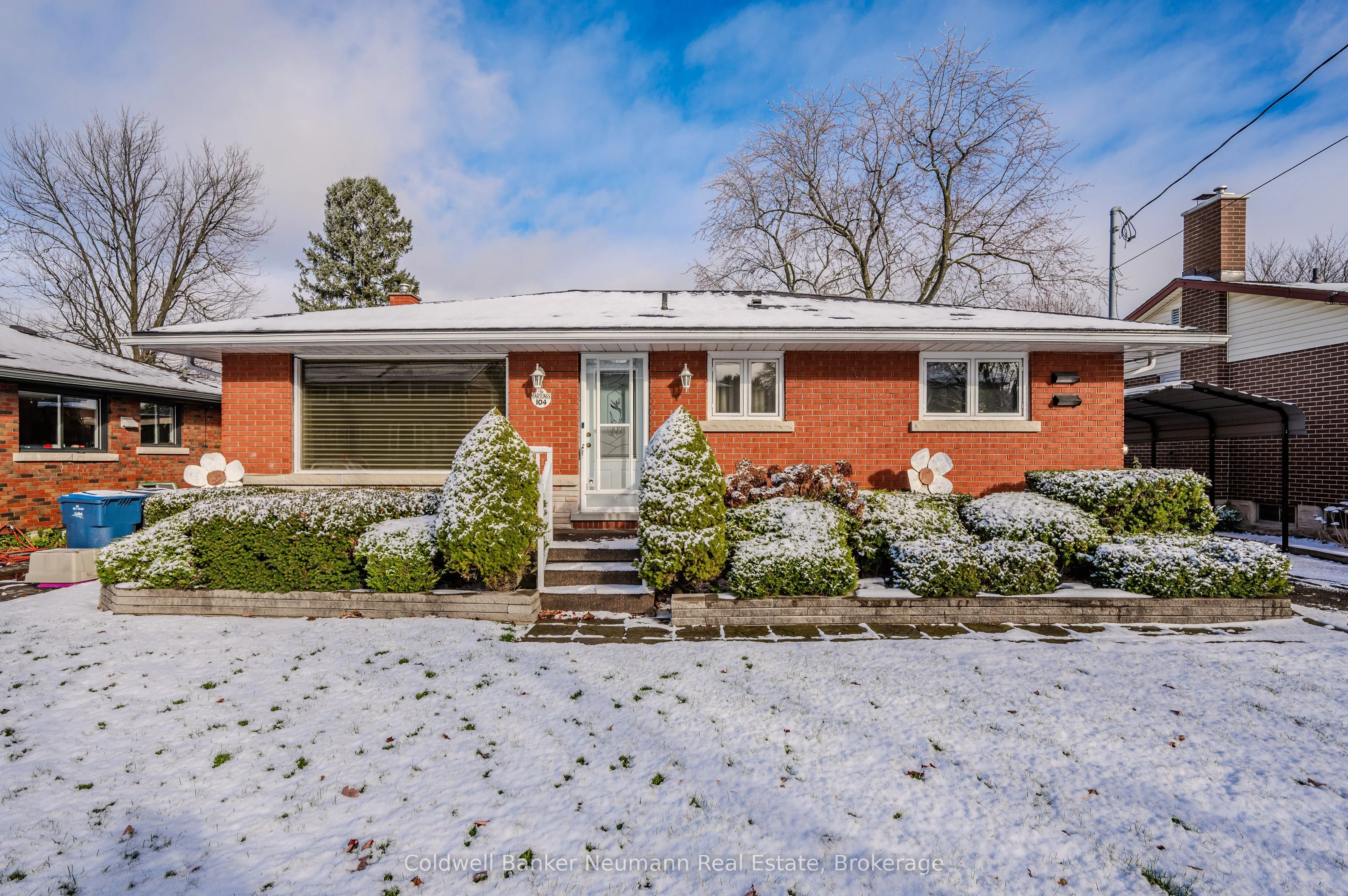 Detached in Guelph