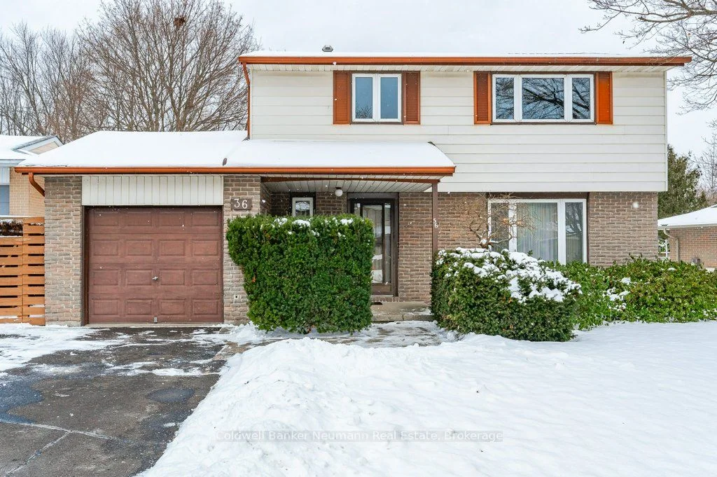 Detached in Guelph