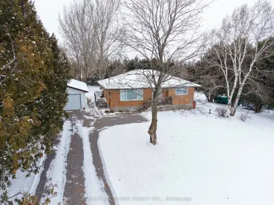 Detached in Kawartha Lakes