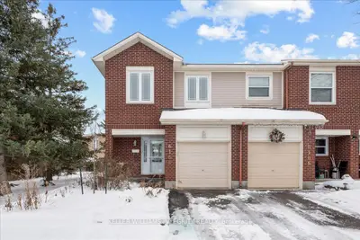 Condo Townhouse in Orleans - Convent Glen and Area