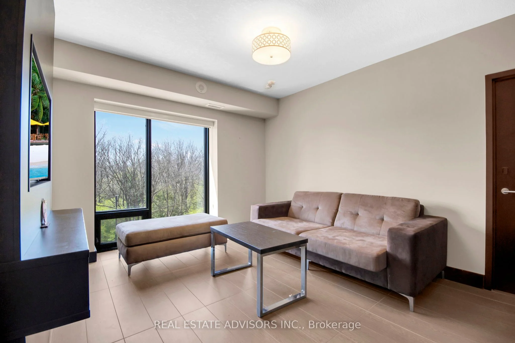1235 Richmond Street 513, London East, ON N6A 0C1