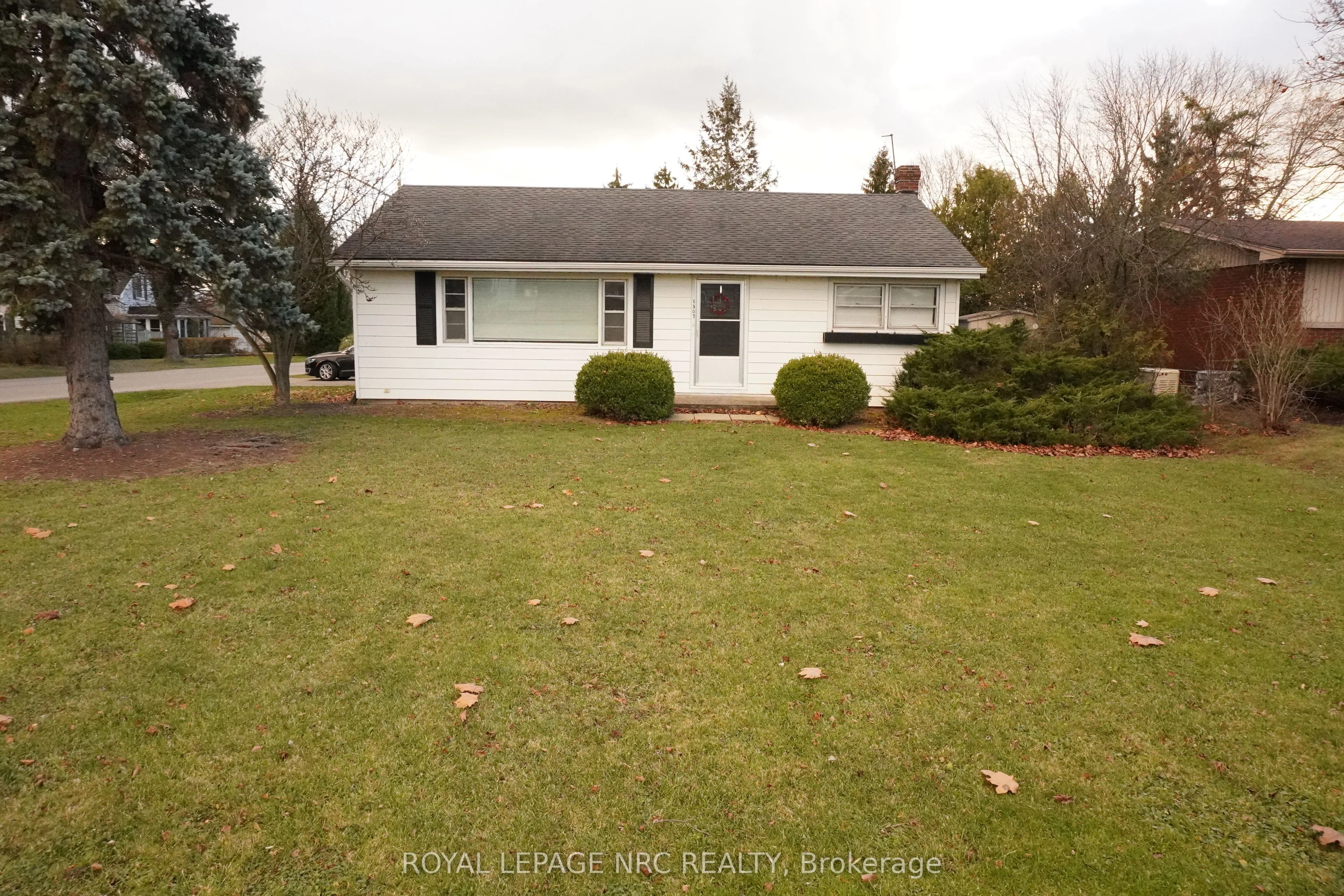 1307 Orchard Avenue, Fort Erie, On L2a 3e4