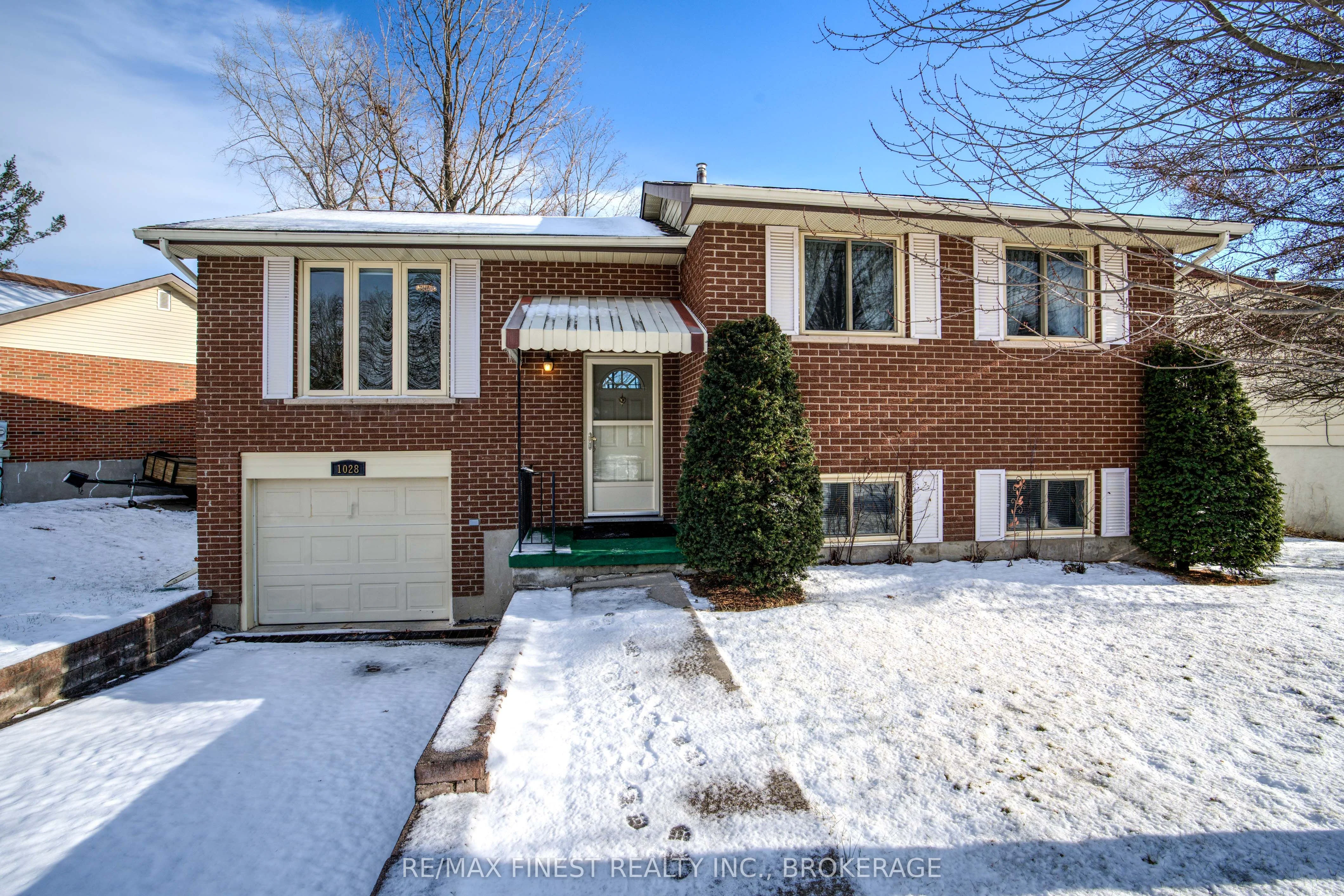 Detached in Kingston