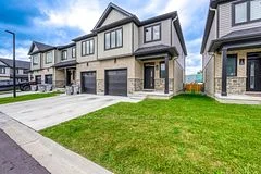 601 Lions Park Drive 73, Strathroy-caradoc, On N0l 1w0
