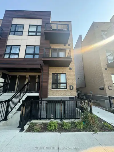Condo Townhouse in Kitchener