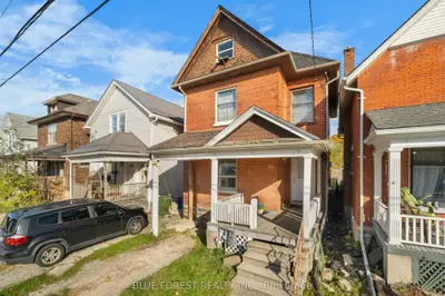 Detached in St. Thomas