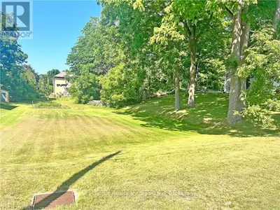 298 King Street, North Huron, ON N0M 1H0