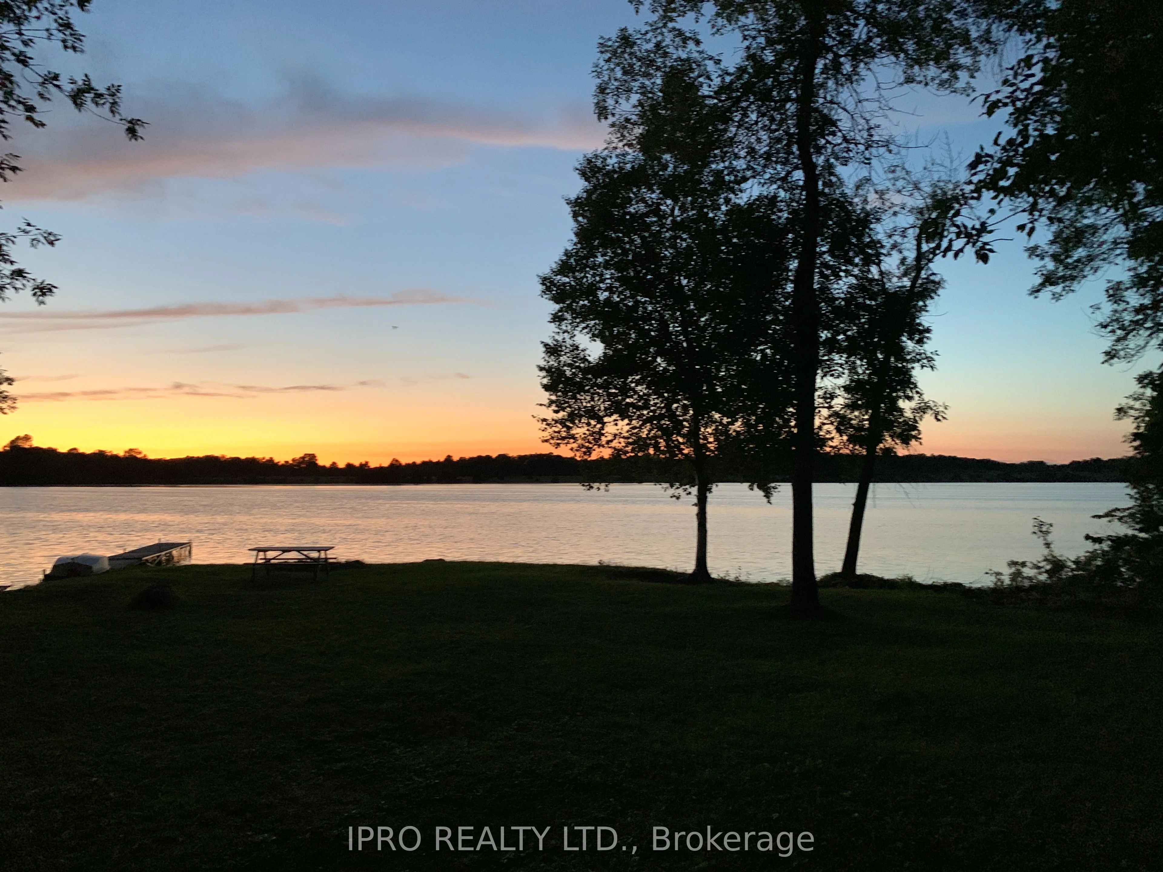 35 Hillcrest Avenue, Kawartha Lakes, On K0m 2b0