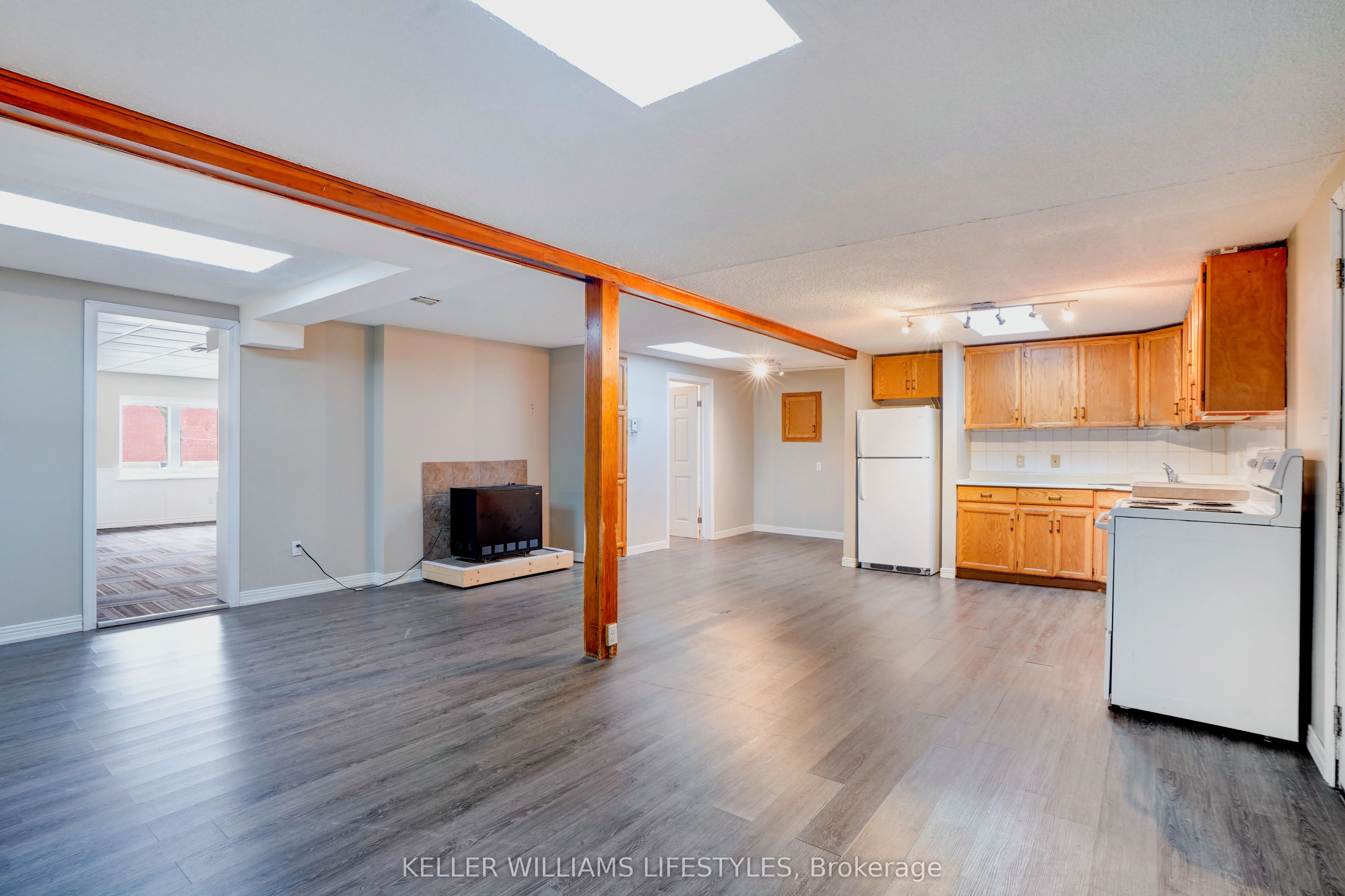 94 Chesterfield Avenue 2, London South, ON N5Z 3N1
