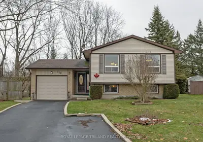 Detached in Central Elgin