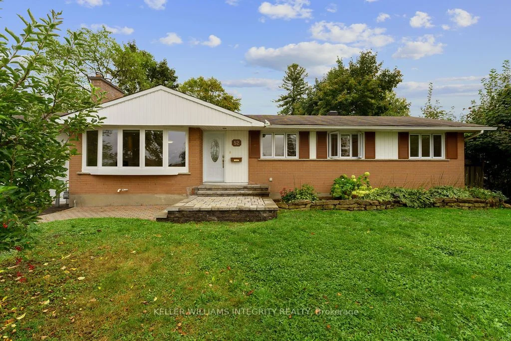 Detached in South of Baseline to Knoxdale