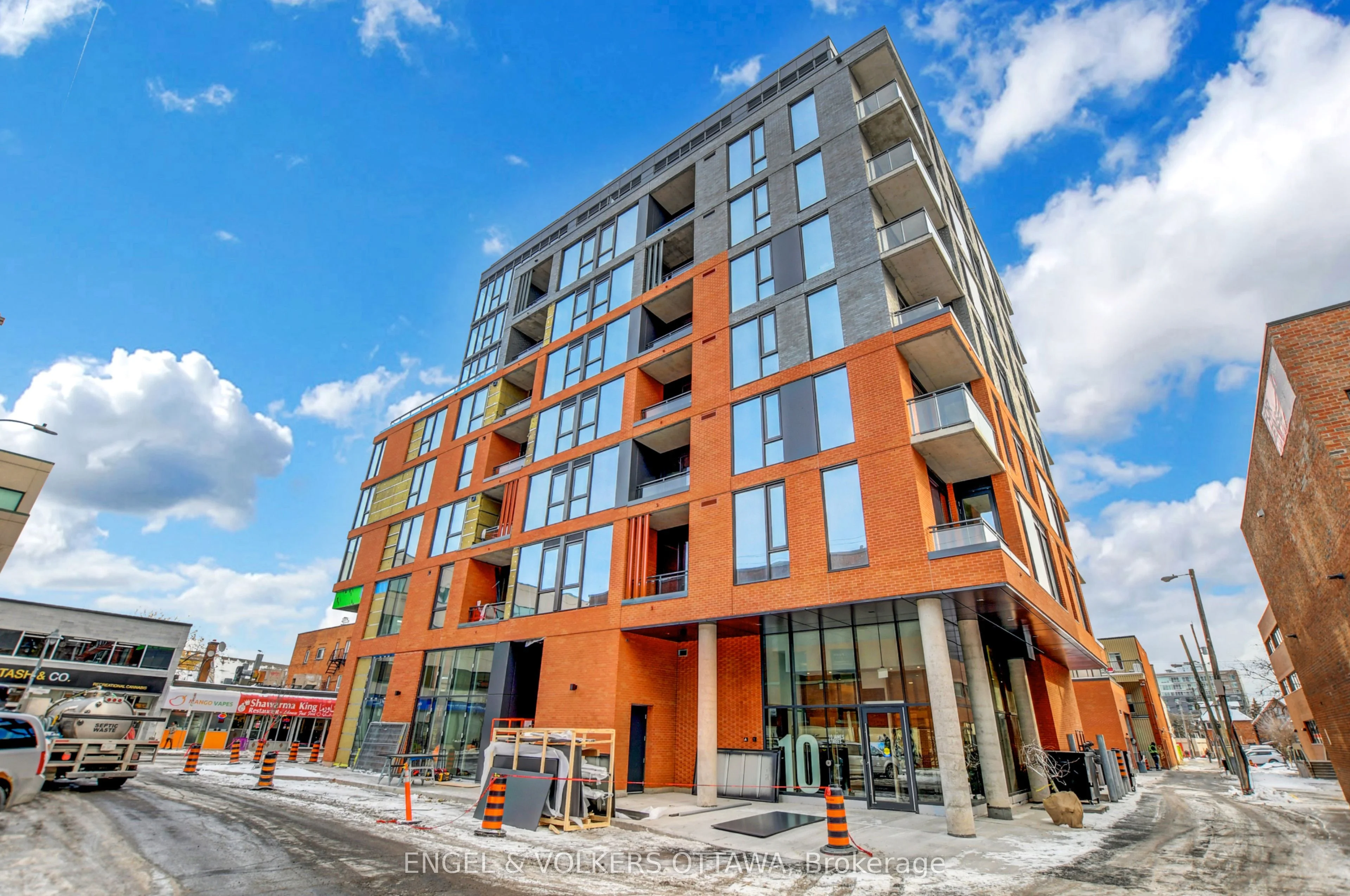 10 James Street 318, Ottawa Centre, On K2p 1y5
