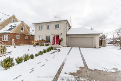 Detached in Welland