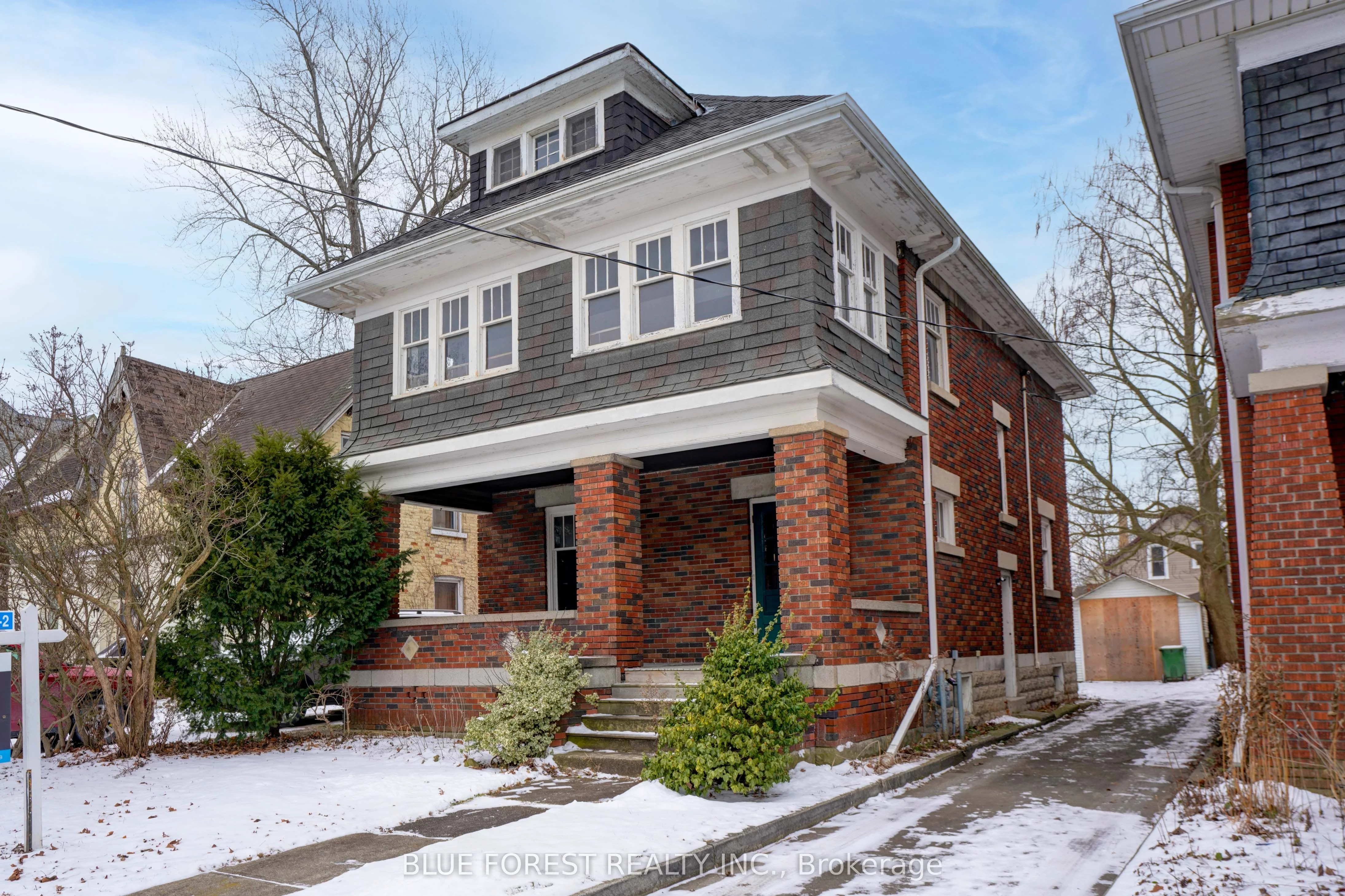 Detached in St. Thomas