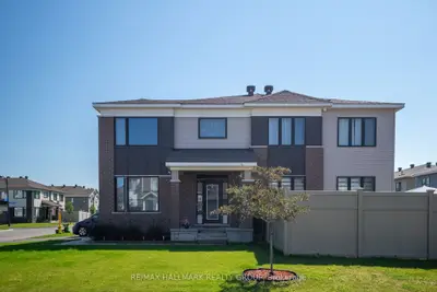 Att/Row/Townhouse in Orleans - Cumberland and Area