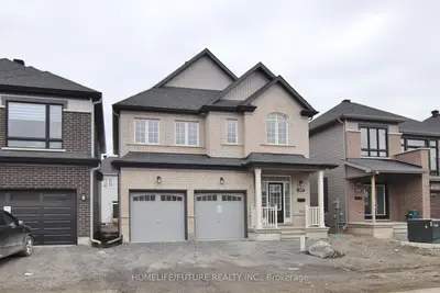 Detached in Barrhaven