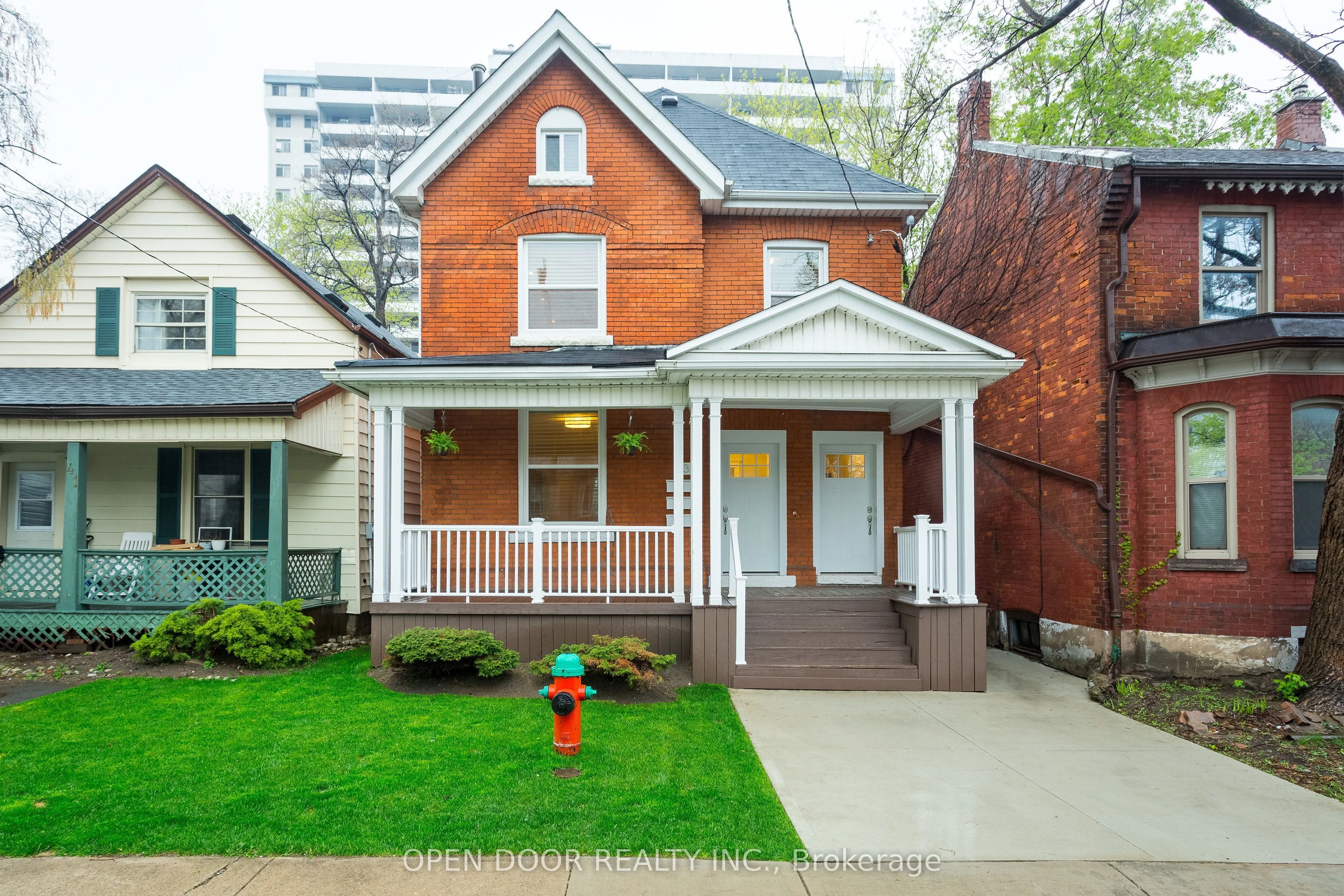 Triplex in Hamilton
