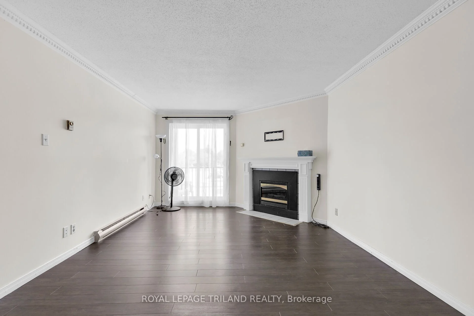 737 Deveron Crescent 210, London South, ON N5Z 4X9