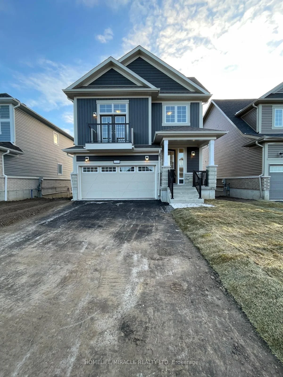 Detached in Loyalist