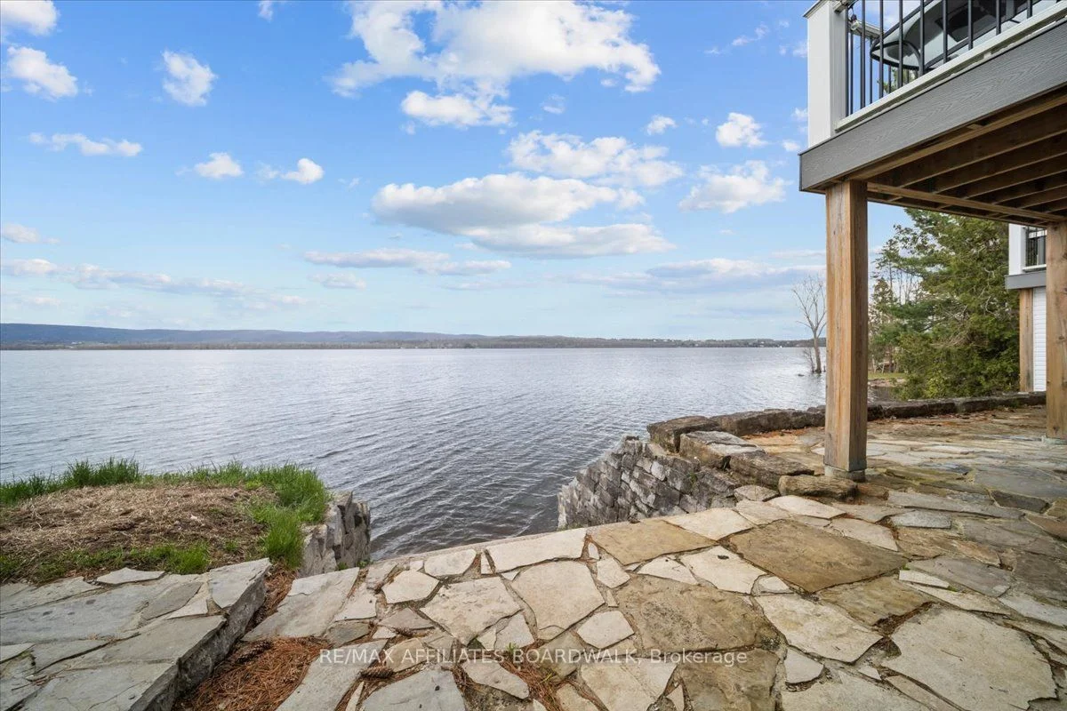 2894 Barlow Crescent, Constance Bay - Dunrobin - Kilmaurs - Woodlawn, On K0a 1t0
