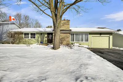 Detached in Kanata