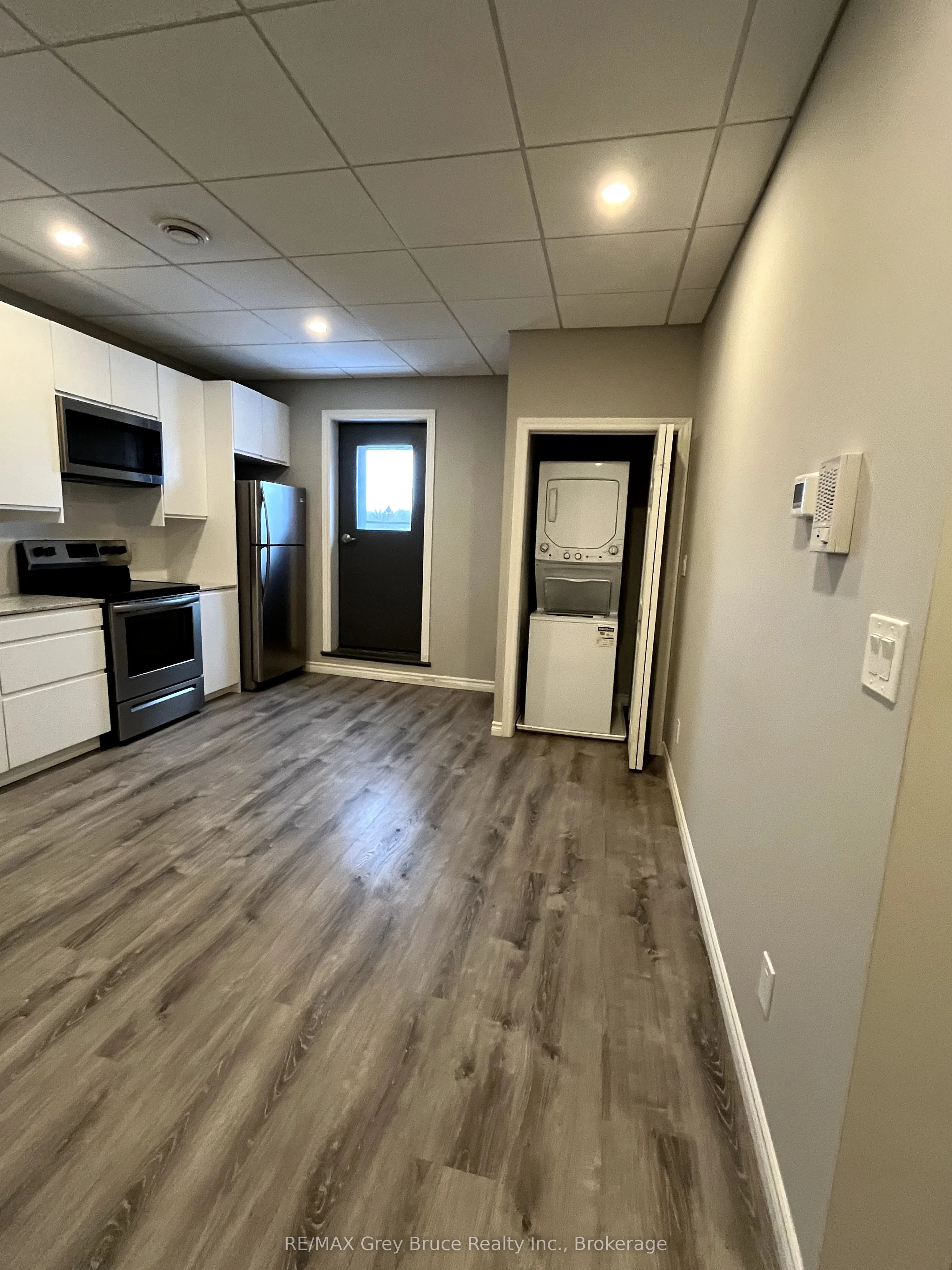 42 Sykes Street N Unit B, Meaford, ON N4L 1V9