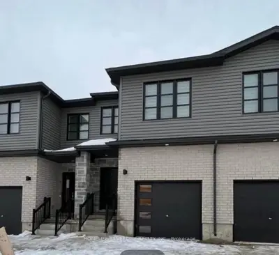 Att/Row/Townhouse in Kitchener