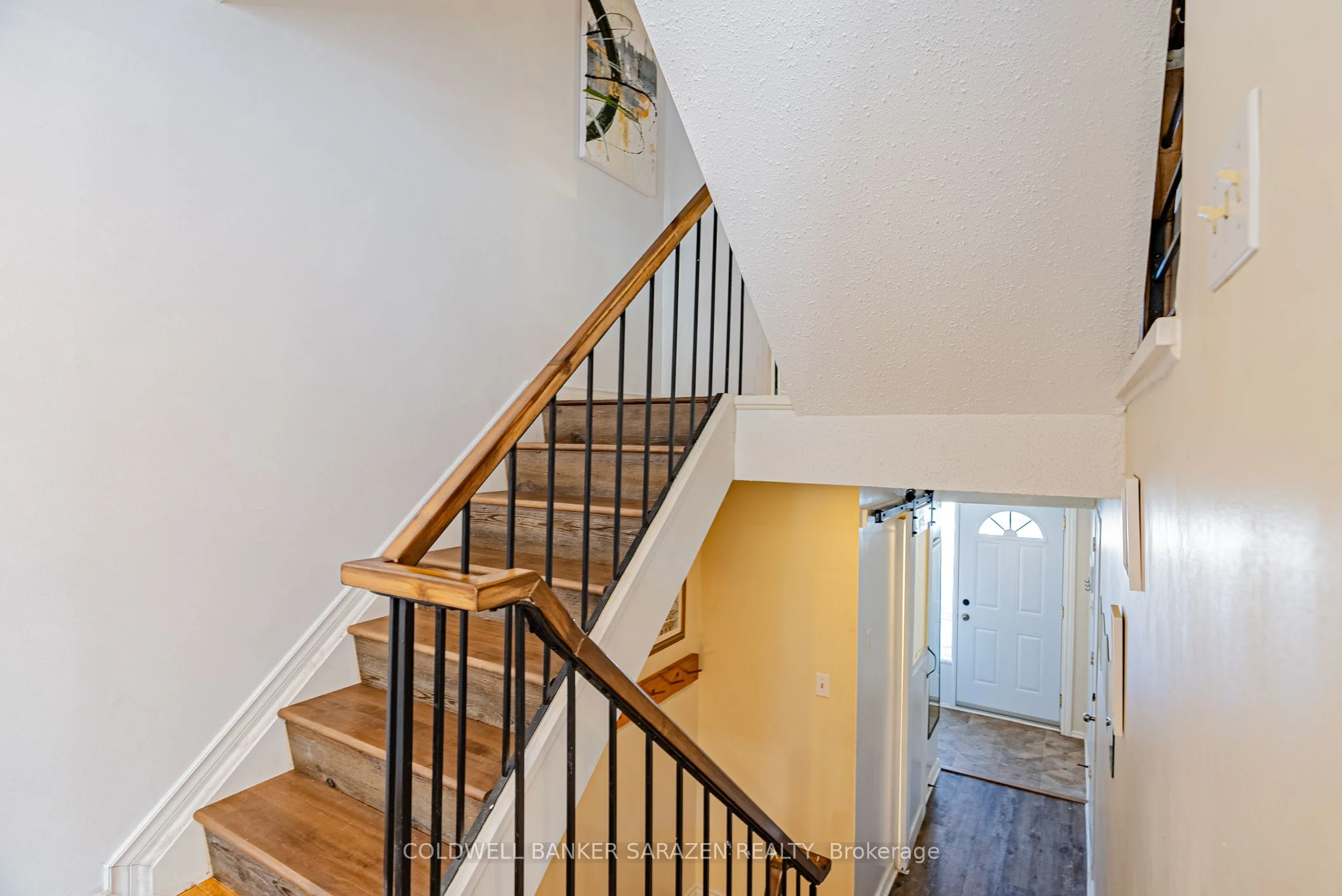 340 STOWE Court, Kanata, ON K2K 1Z6