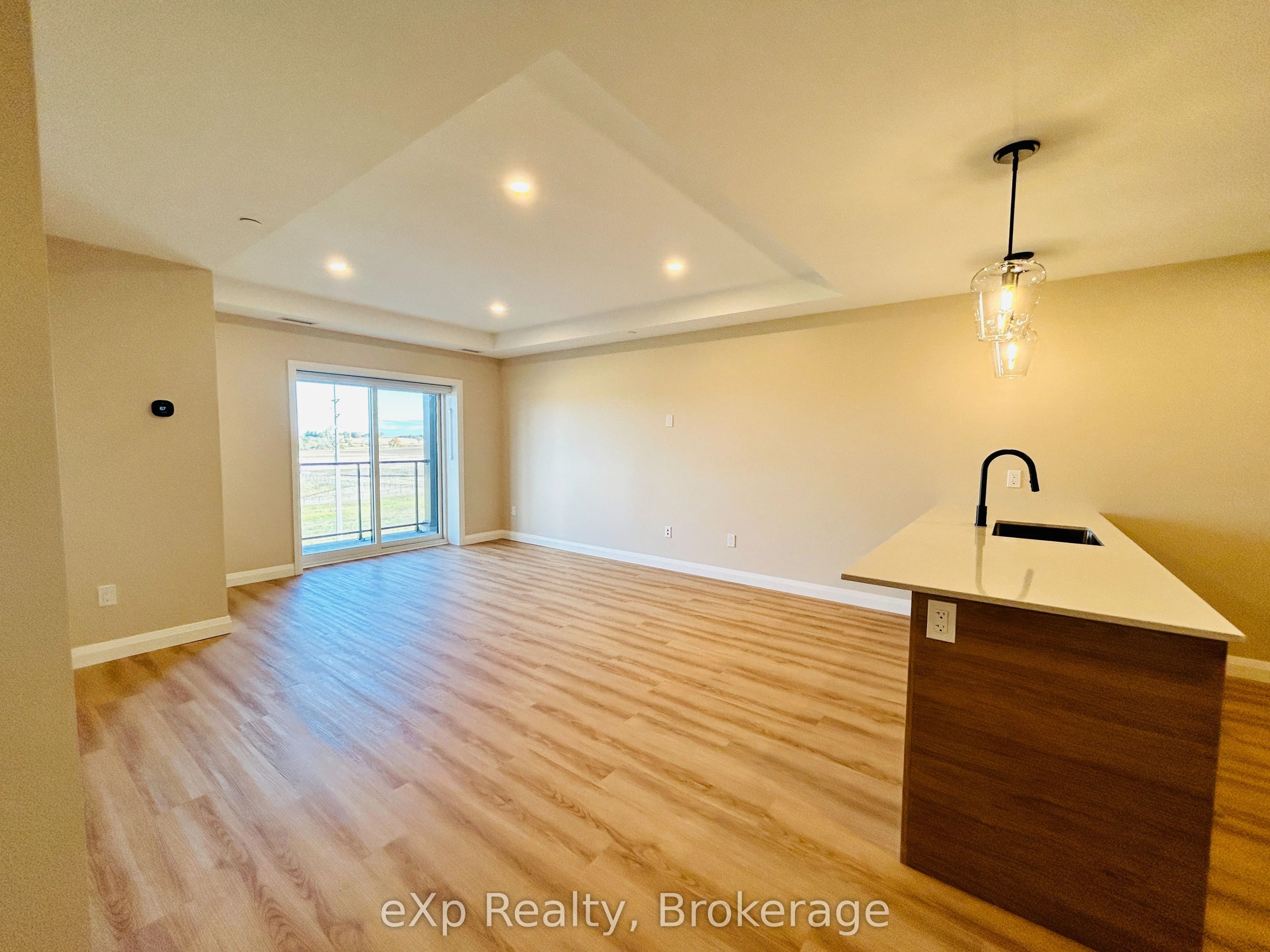 101 Eastridge Road 208, Brockton, On N0g 2v0