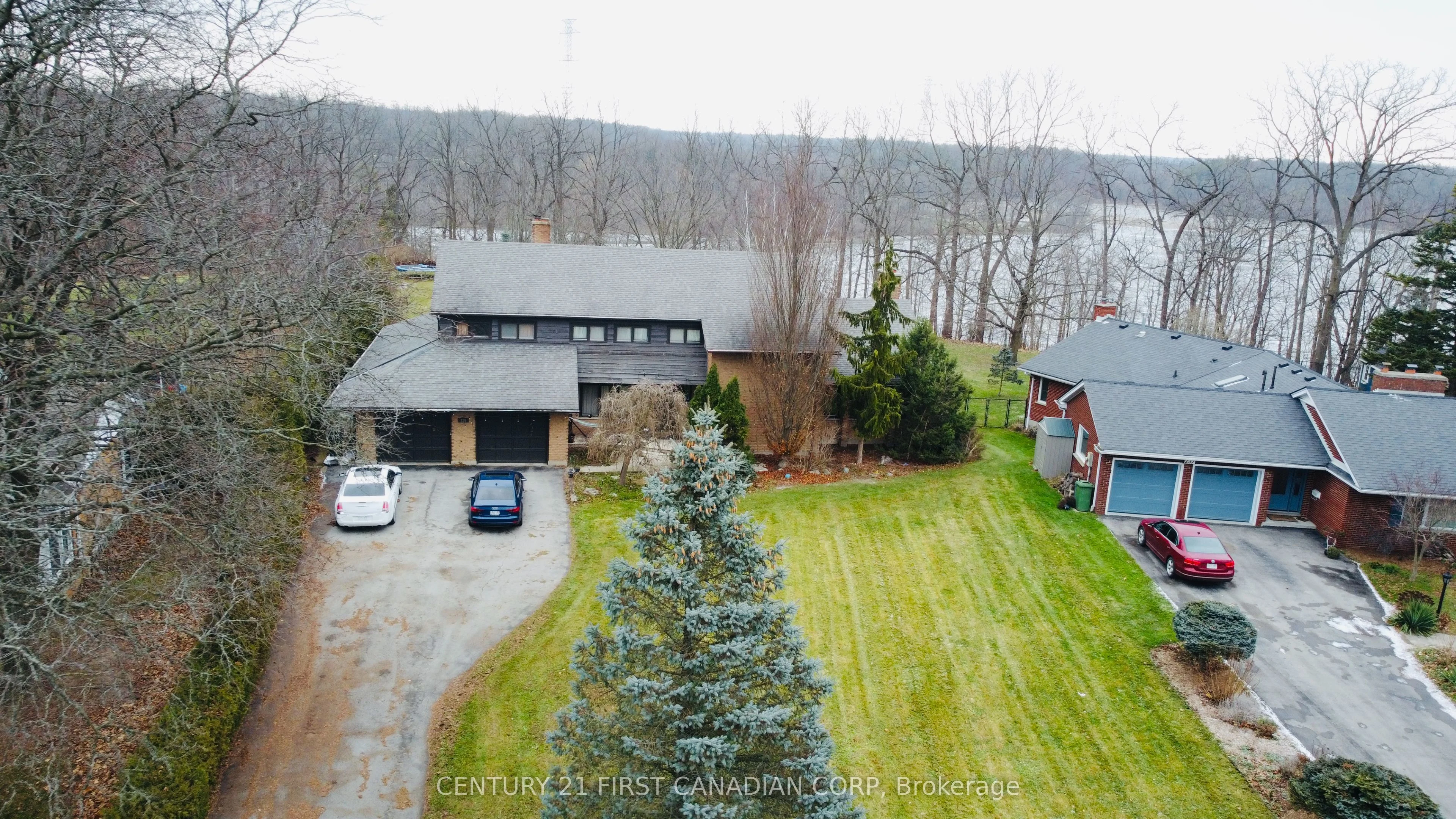 Detached in St. Thomas