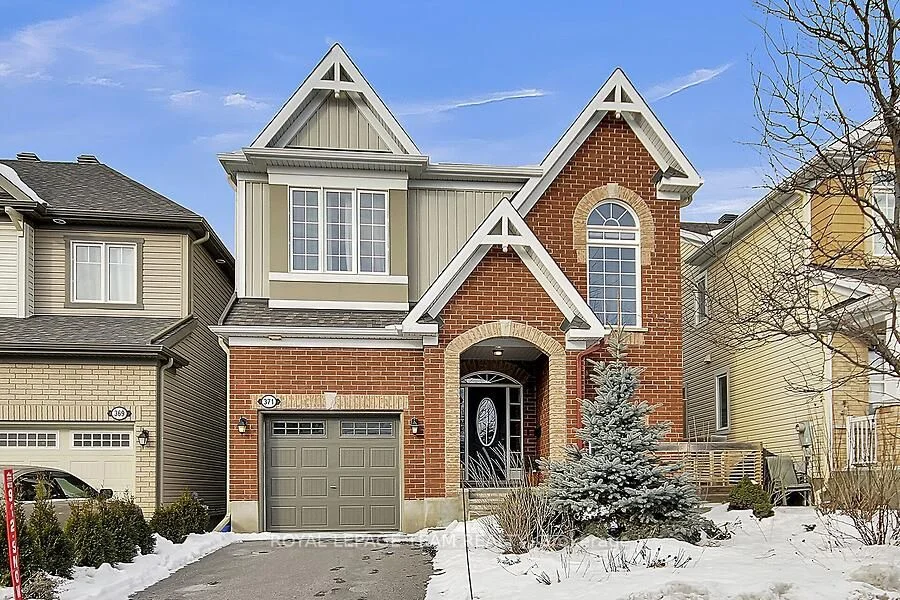 Detached in Kanata
