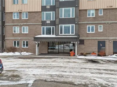 Condo Apartment in North Bay