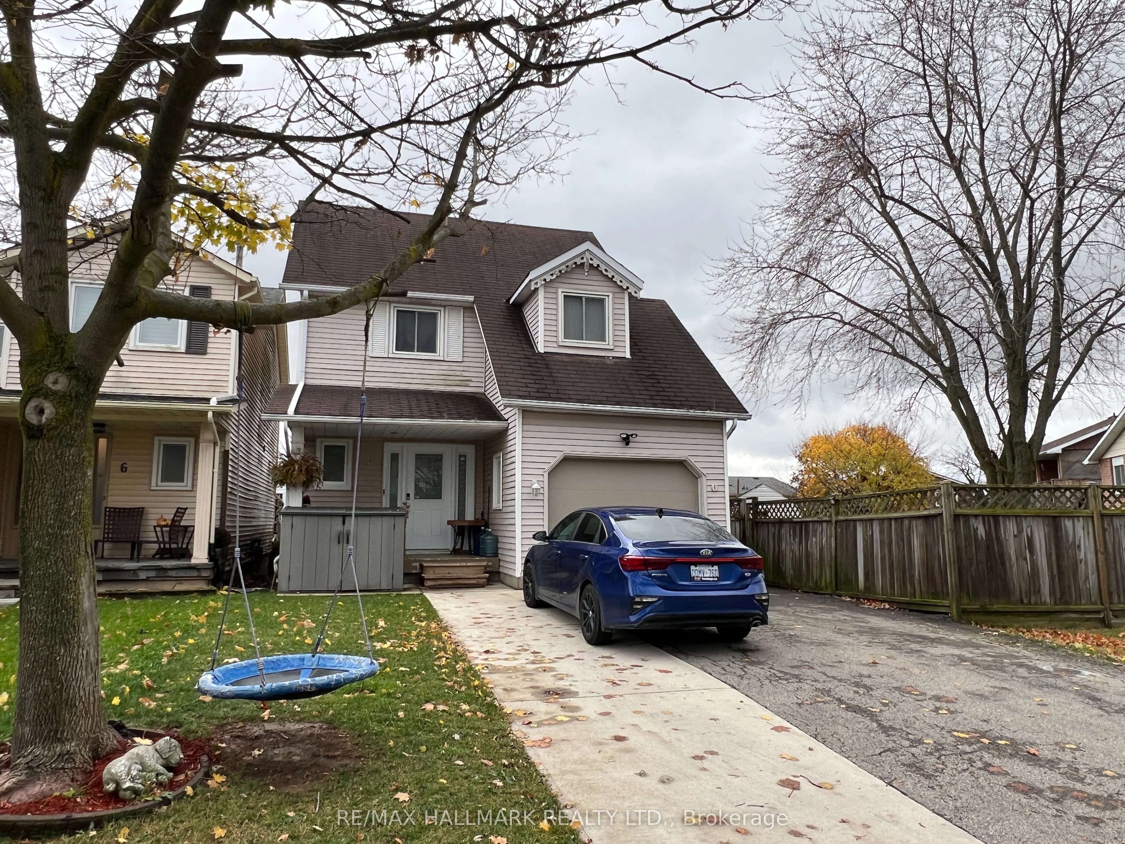 Detached in Thorold