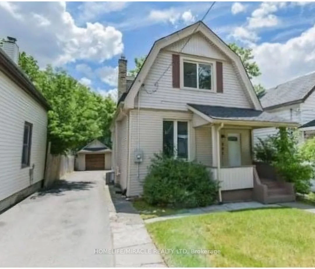 981 Hackett Street, London East, On N5z 1m1