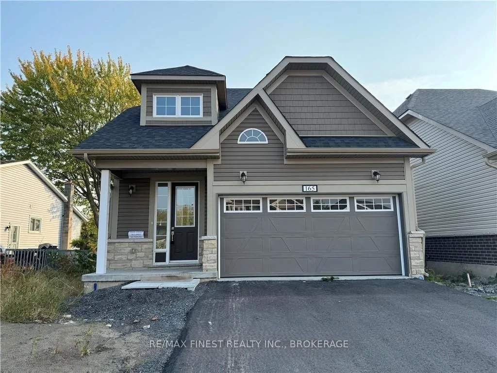 Detached in Loyalist