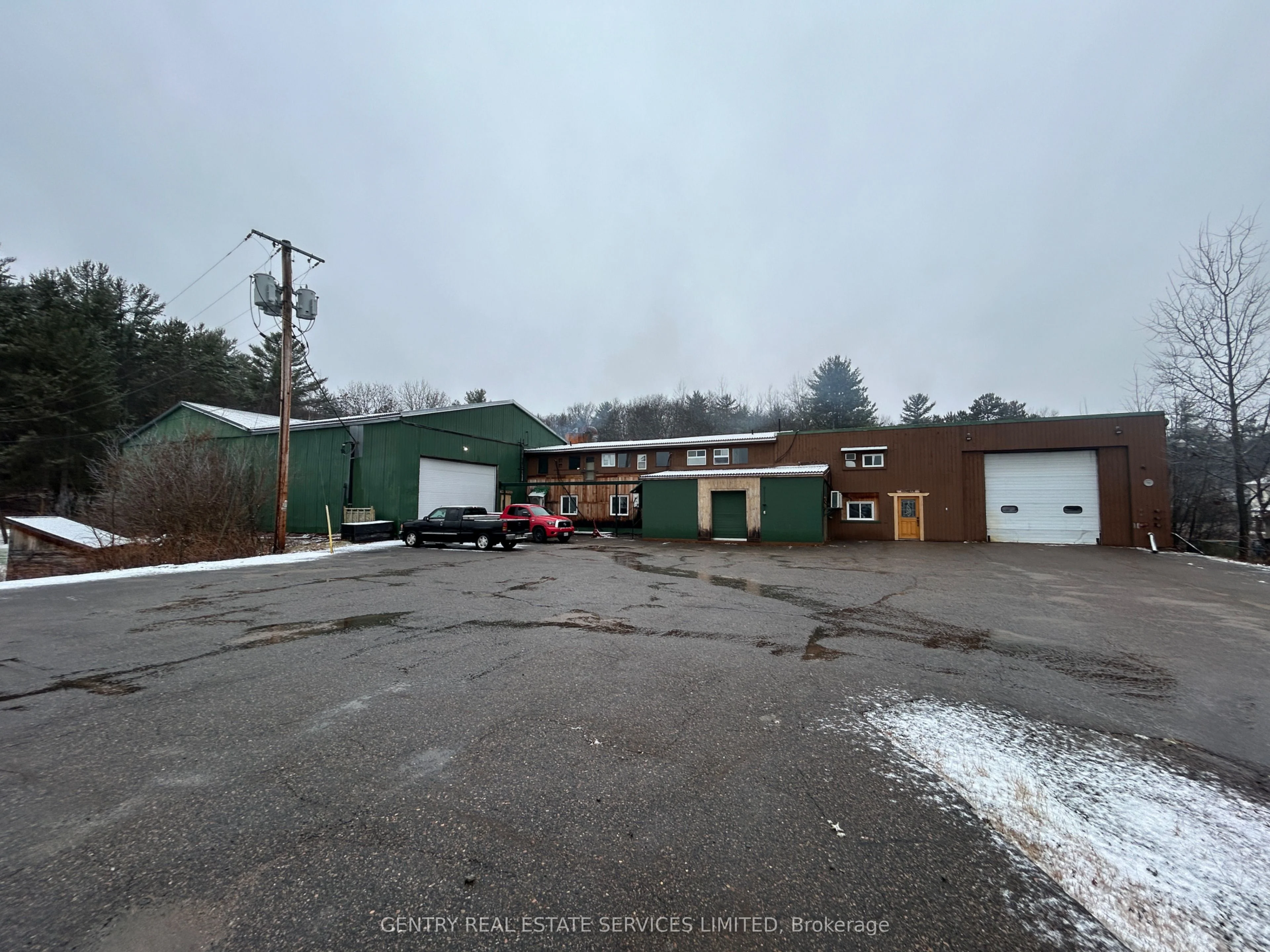 14 Conway Street, Madawaska Valley, On K0j 1b0