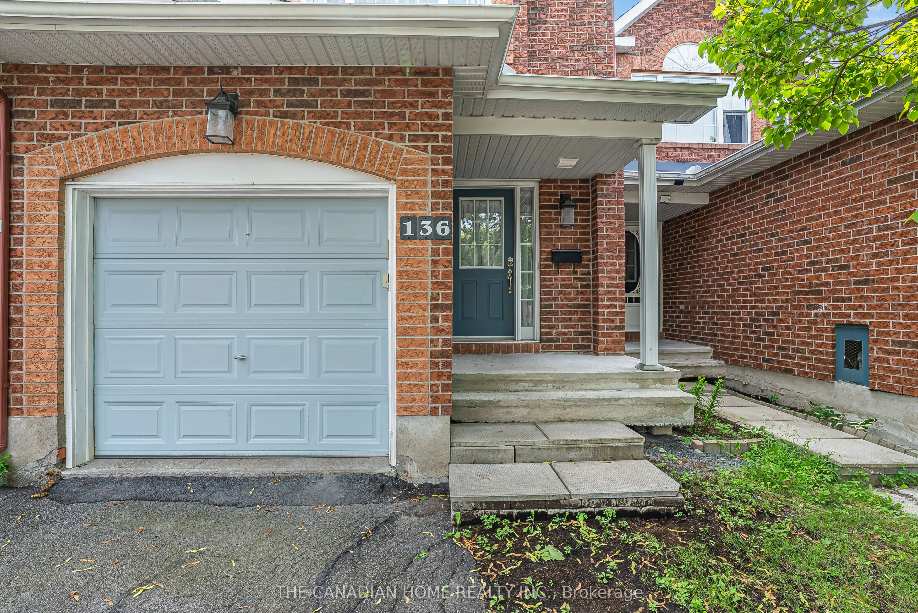 136 Topham Terrace, Orleans - Cumberland And Area, On K4a 5b7