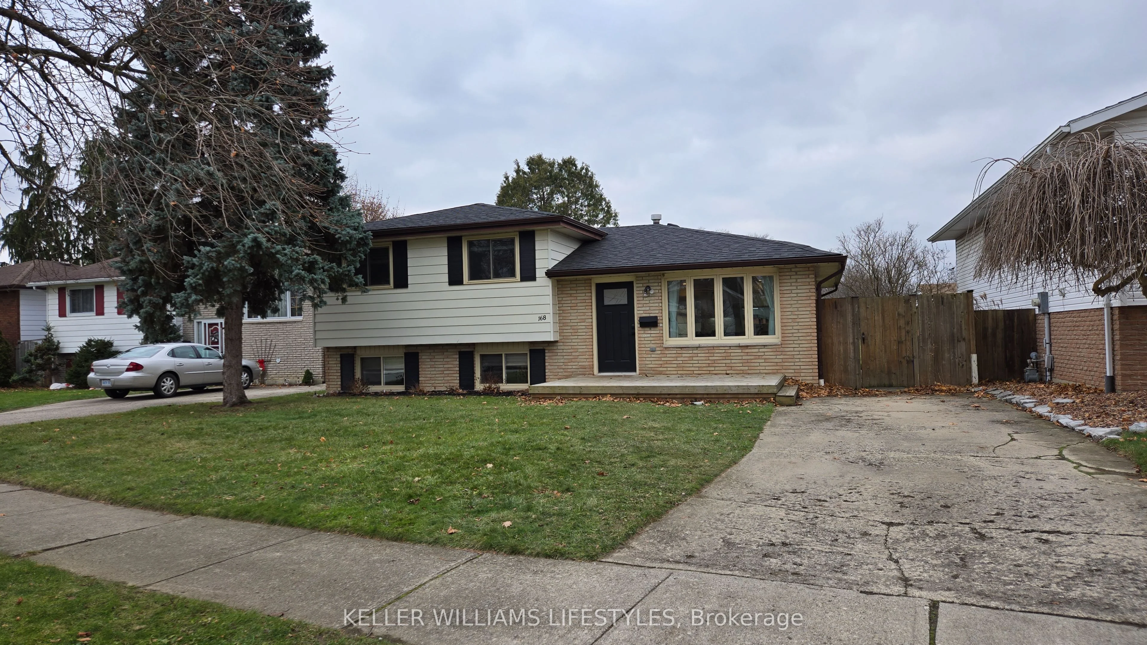 Detached in Chatham-Kent