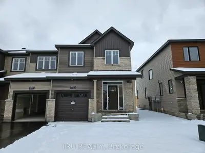 Att/Row/Townhouse in Orleans - Cumberland and Area