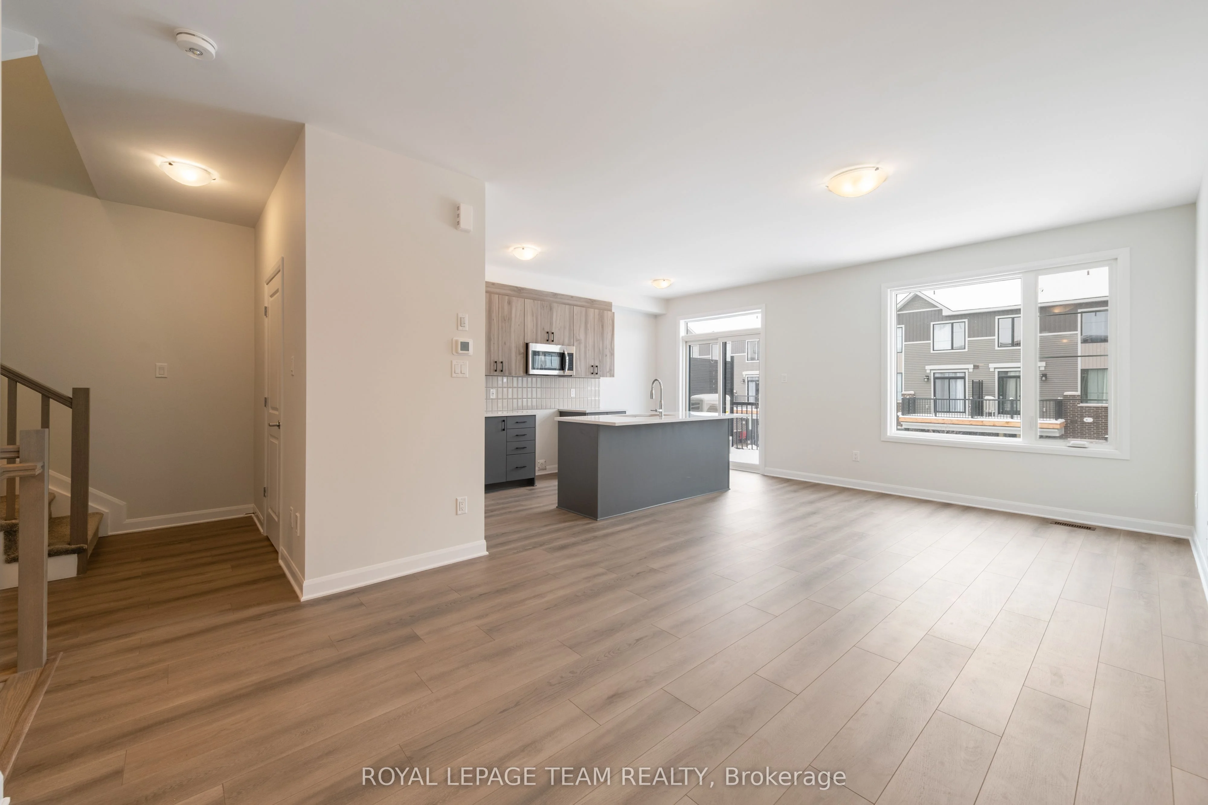 808 Glissade Grove, Orleans - Cumberland and Area, ON K4A 5M6
