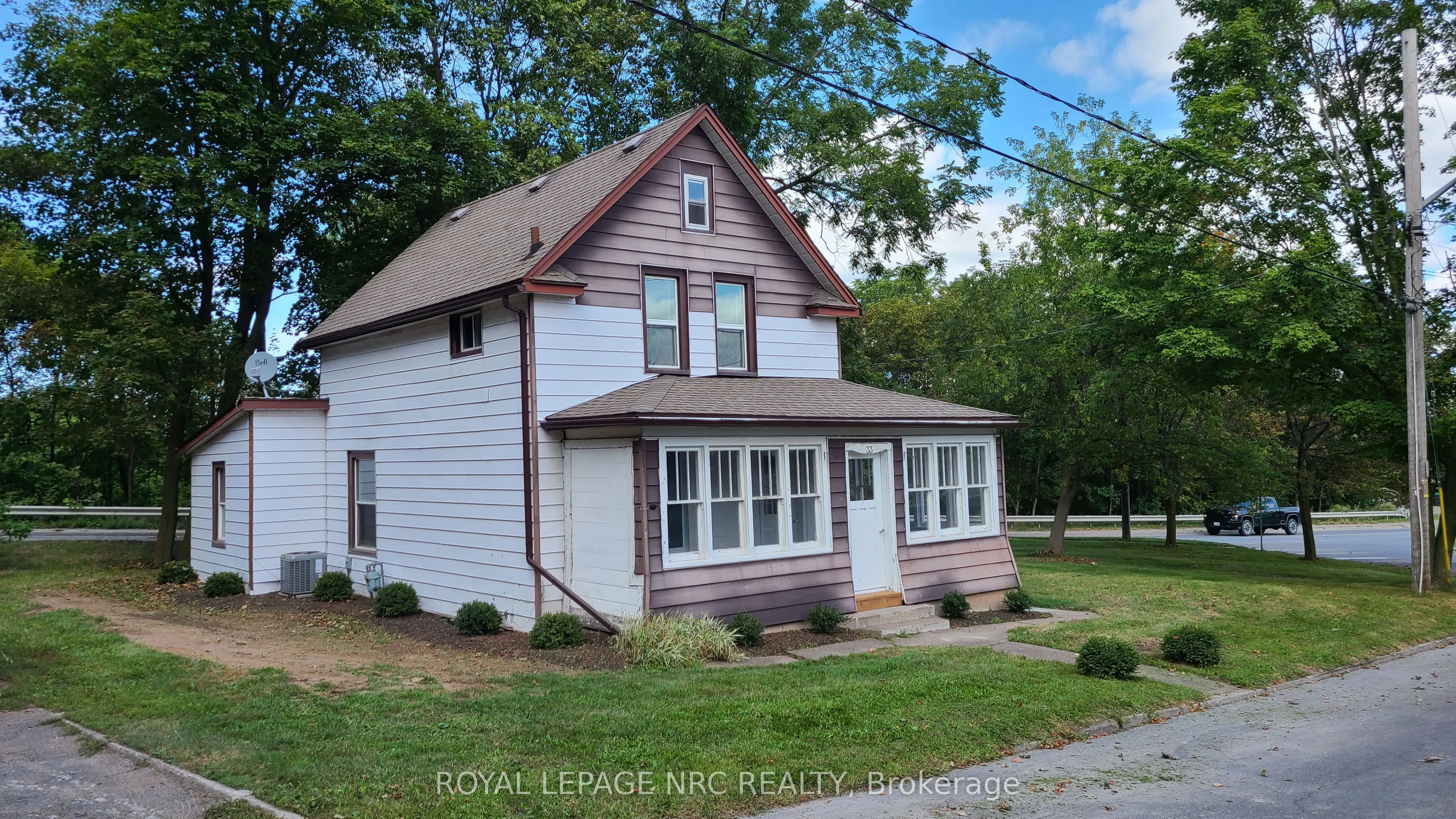 Detached in Pelham