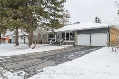 Detached in McKellar Heights - Glabar Park and Area