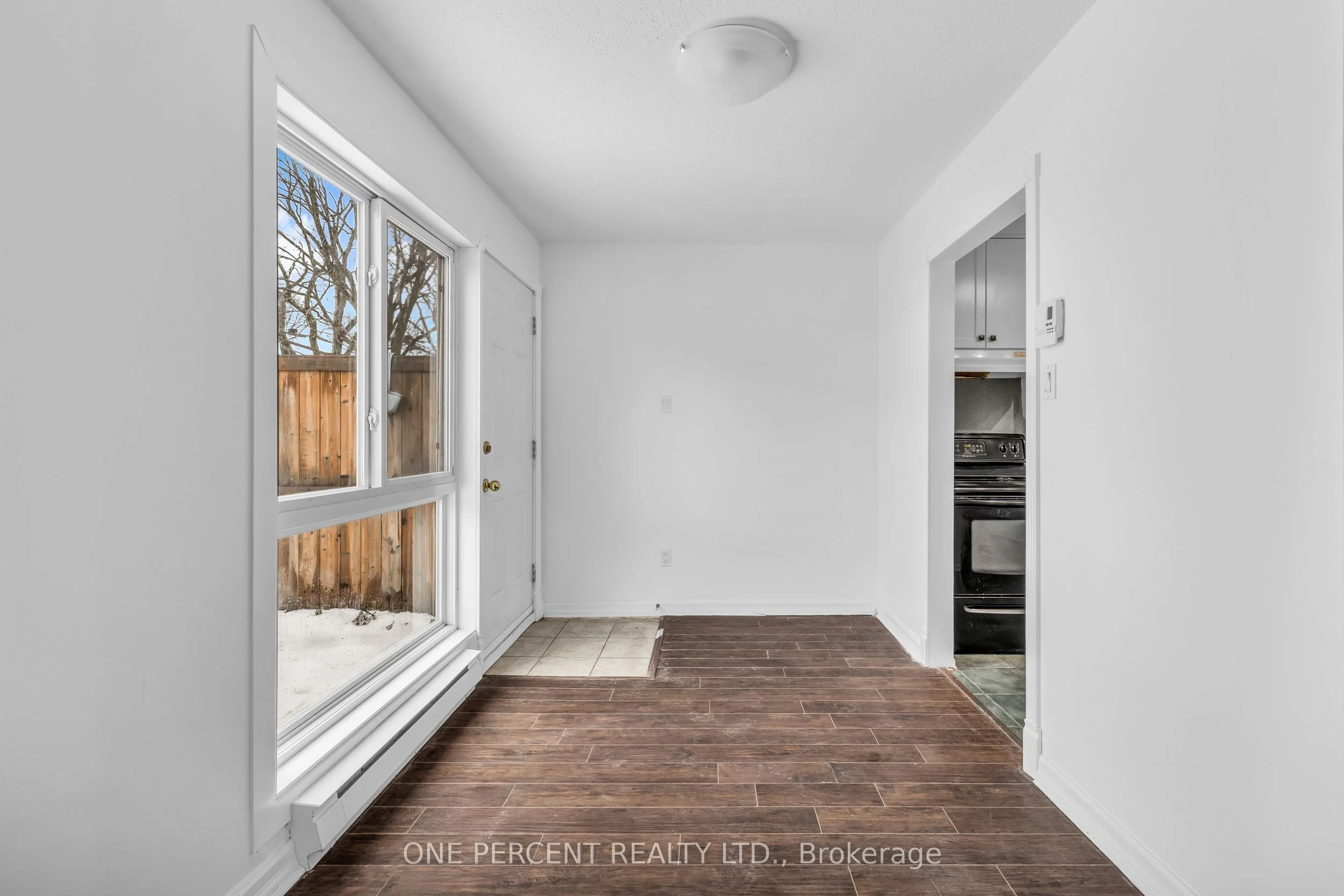 1910 Jasmine Crescent 23j, Beacon Hill North - South and Area, ON K1J 7V9