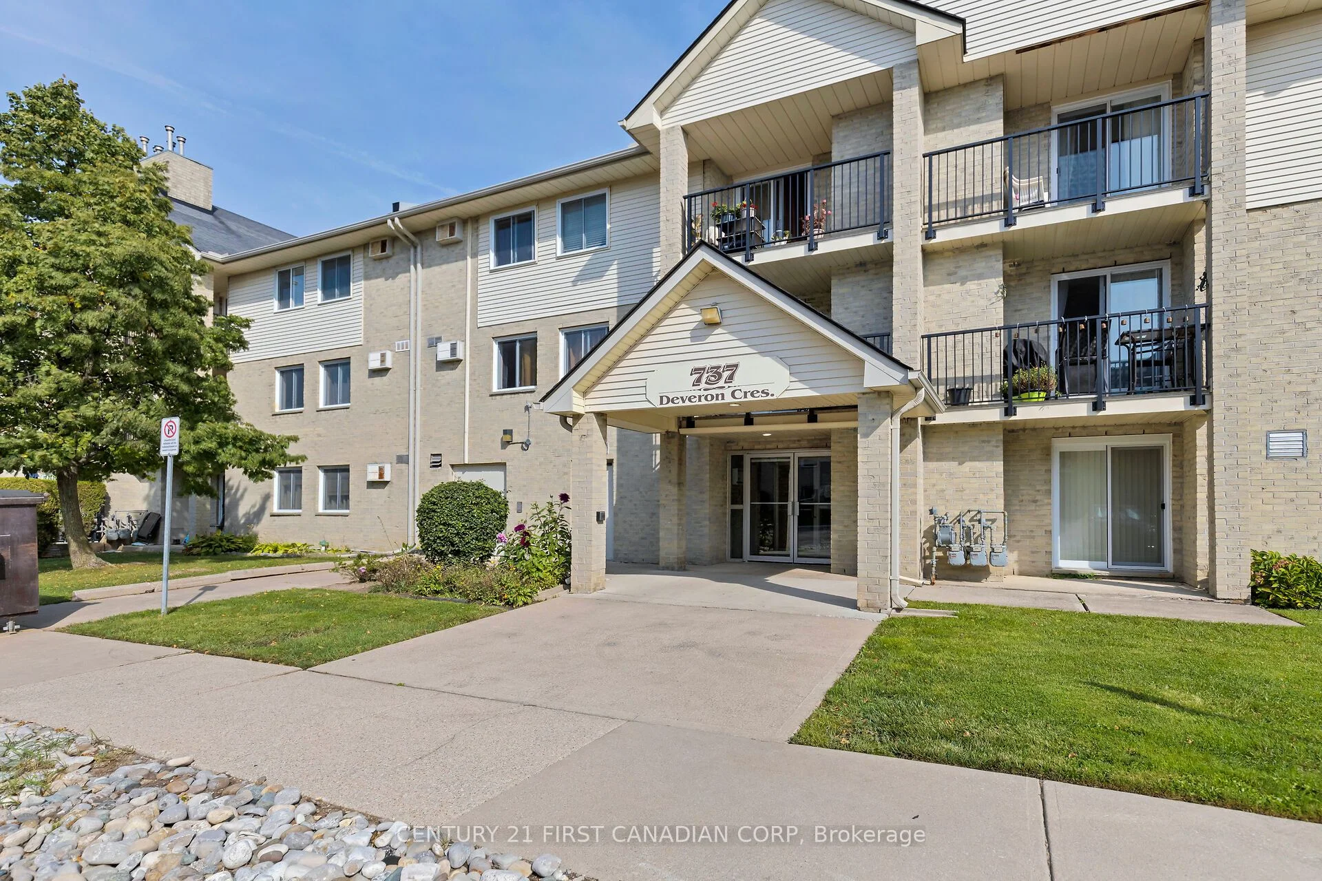 737 Deveron Crescent 316, London South, On N5z 4x9