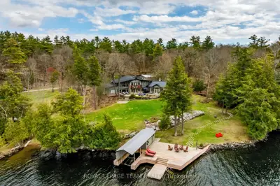 Detached in Rideau Lakes