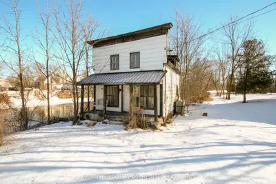 Detached in North Dundas