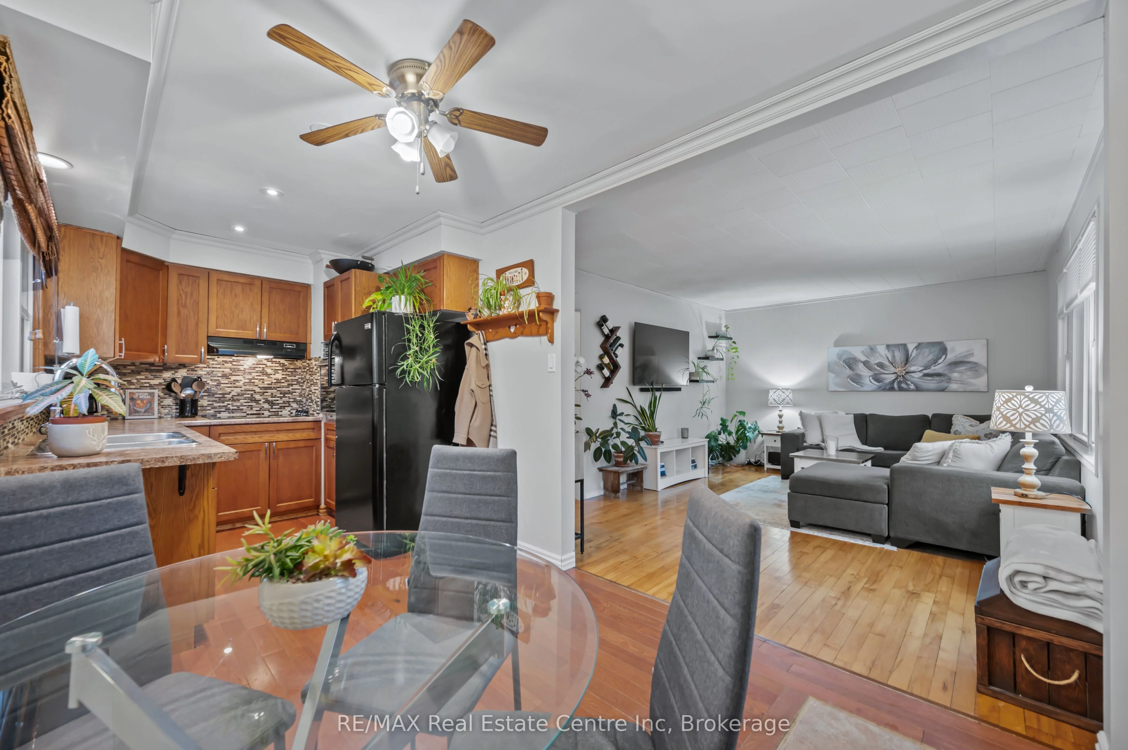 5 Churchill Crescent E, Centre Wellington, On N1m 1a6